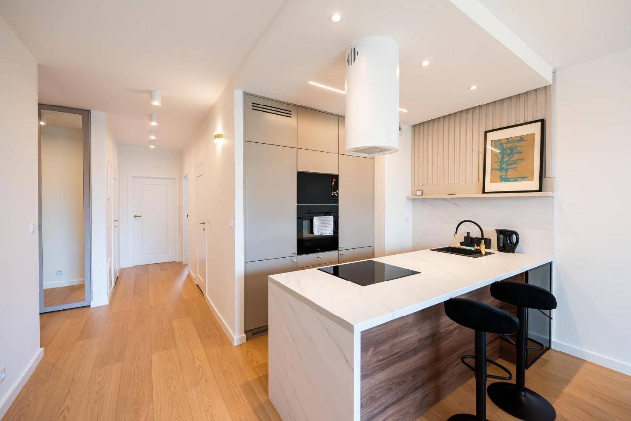 Wola Marble Apartment Varsovia Exterior foto